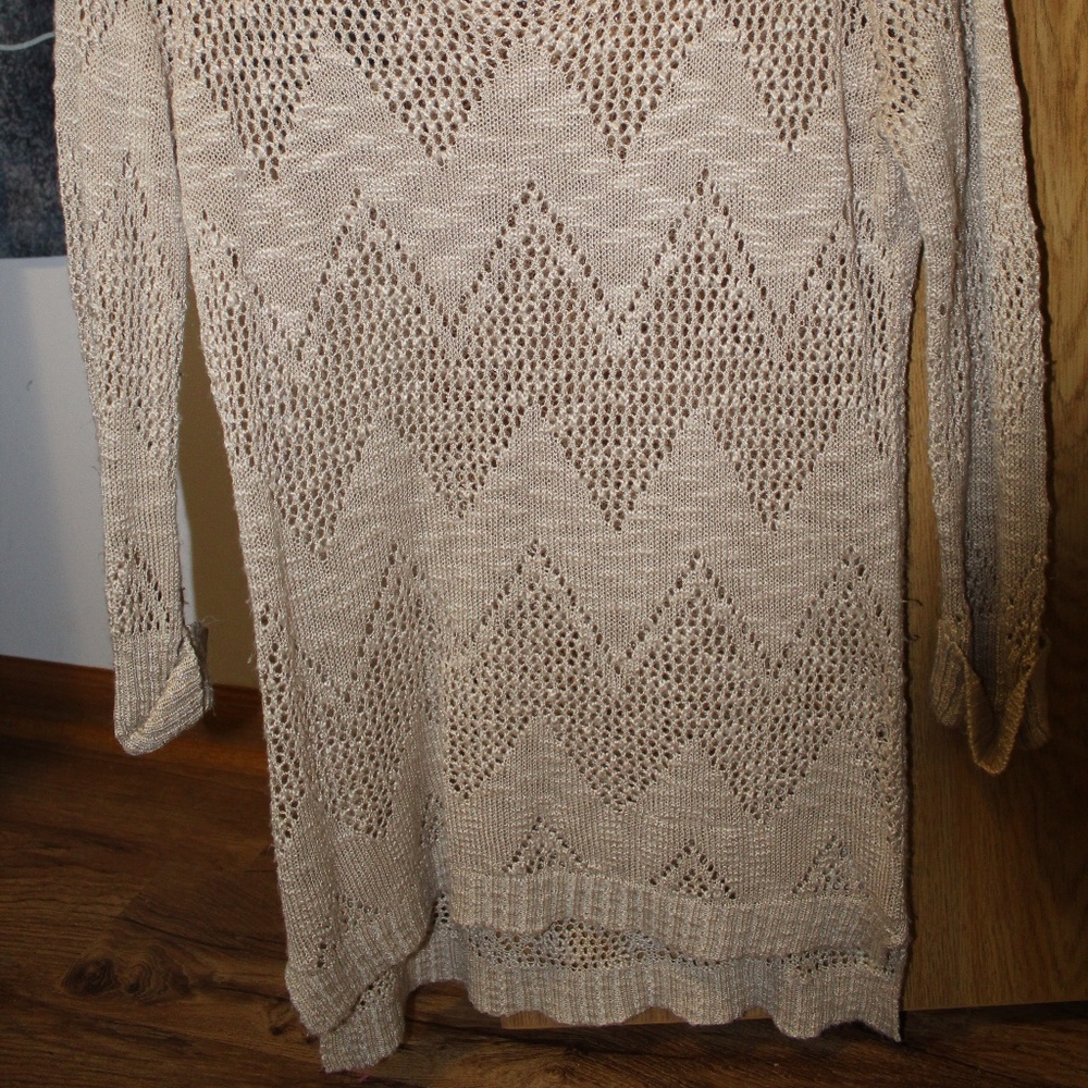 Tan Top - Picture 2 of 2